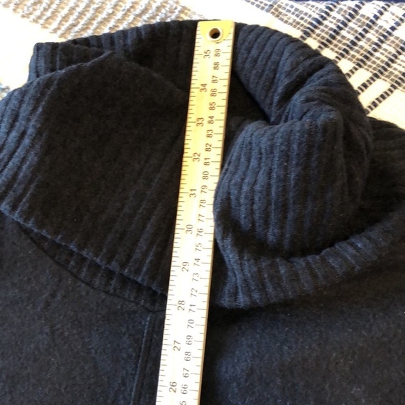 NWT Lulus Sweater Dress Sz M Black Fuzzy Cowl Neck Pullover Fall Cozy Comfy - Picture 8 of 8